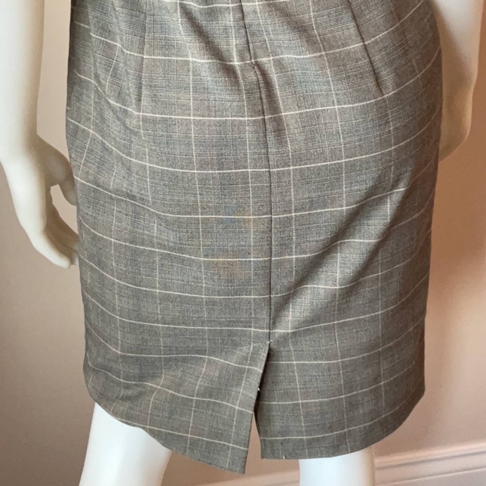Chapter One Plaid Dress - Picture 7 of 9